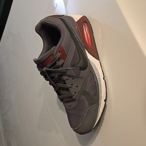 Nike Air Max IVO Grey/Maroon/Black/White